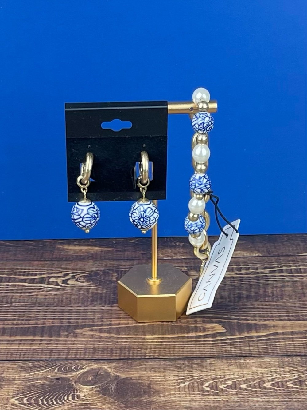 Canvas Chinoiserie Floral Bead Bracelet & Matching Hoop Drop Earrings Set